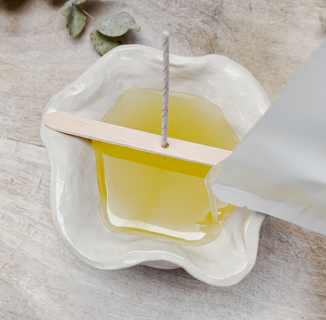Your 9 step candle making journey - Fill to 80 percent